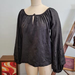 vtg 70s LACE EYELET BLOUSE // vintage chessa davis medium womens silky tie floral embroidered off the shoulder tie collar billowy sleeves