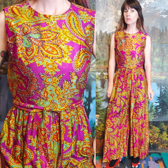 Vintage 1970's Psychedelic Paisley Print SEQUIN Tr