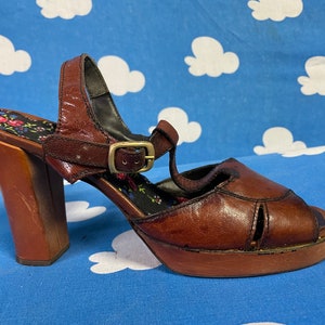 Chunky wooden deals platform heels