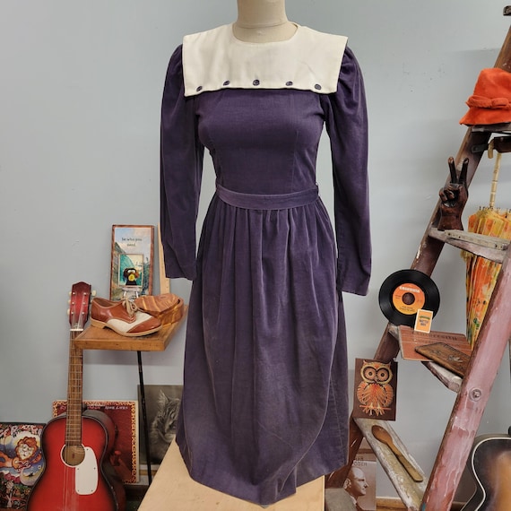 Vintage 80s Corduroy Lanz Dress: Sailor Collar Cottagecore