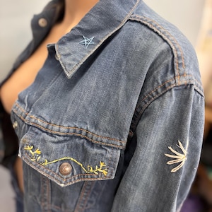 Vintage 60s Levis Embroidered Denim Jacket: Cropped Hippie Jean Top