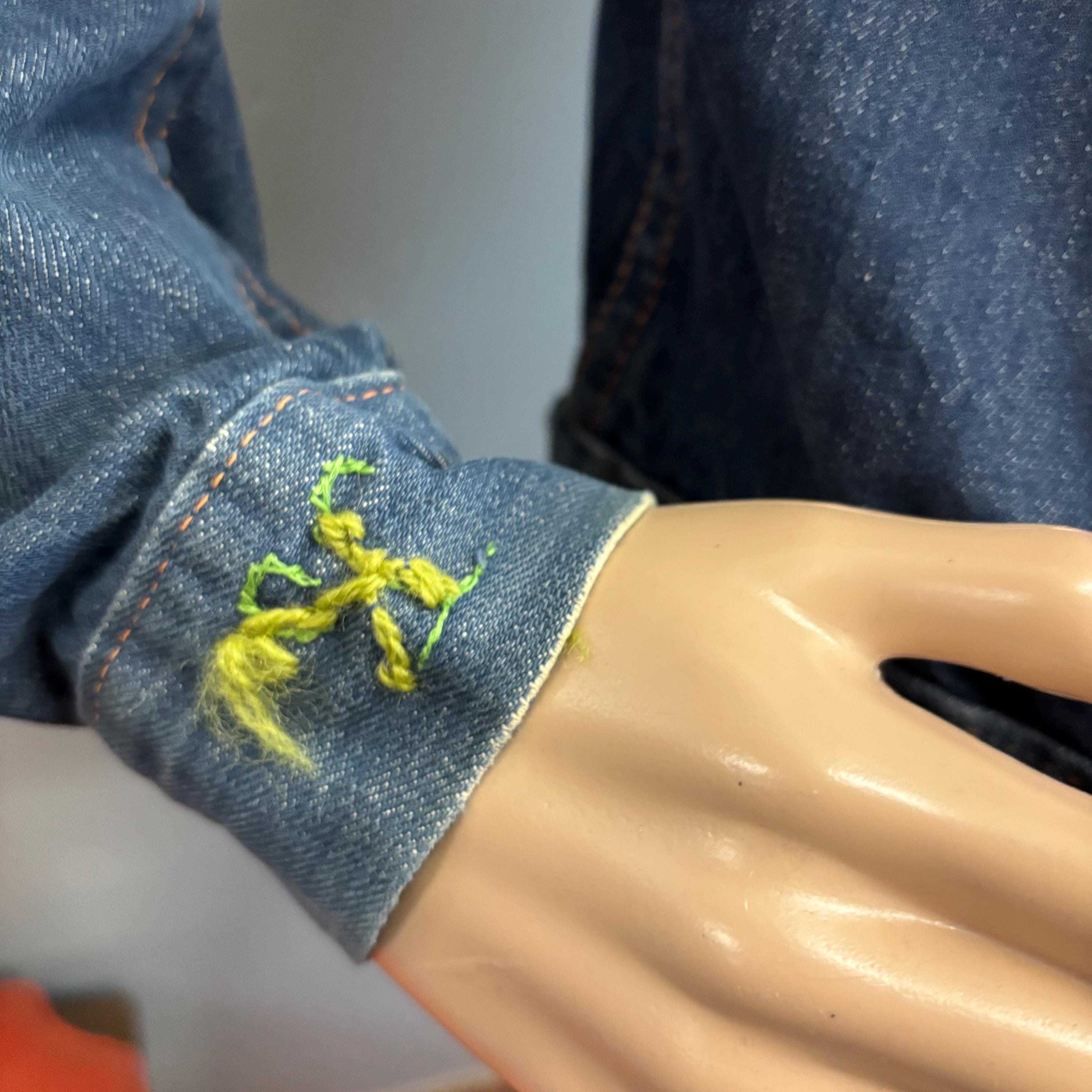 ヴィンテージ60年代リーバイス刺繍入りデニムジャケット：クロップド丈 