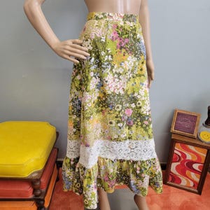 vtg 70s FLORAL RUFFLE SKIRT / vintage small littlesticks womens cottage core cute a line skirt lace trim monet style lightweight summer maxi