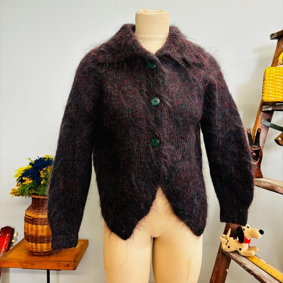 Vtg 50s BLACK SHAGGY MOHAIR Sweater // Vintage Scotland