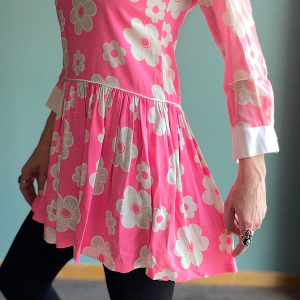 Vintage 1960s Rectangle Collar Bright Pink Dress / 60s Mod Flower Power Mini Dress / Sheer Drop Waist Dress / Twiggy / Retro