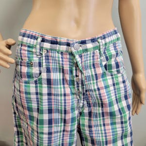 vtg 90s GUESS Plaid Shorts, size 27 High Rise Plaid Cotton Jorts