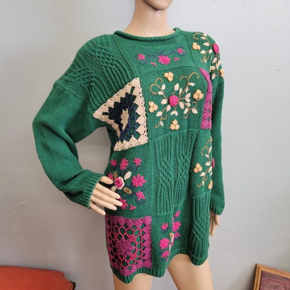 Vtg 80s EMBROIDERED PATCHWORK SWEATER // vintage … - image 2