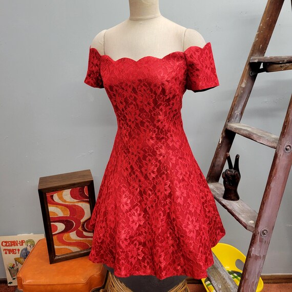chinese dress ladies Farida Red Lace Maxi Dress - US 10 main image 0