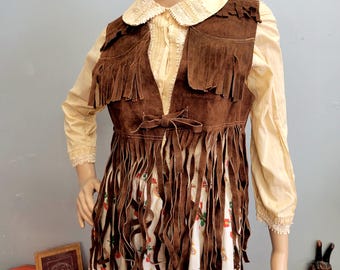 vtg 70s SUEDE FRINGE VEST, Small western leather ranch hippie woodstock style