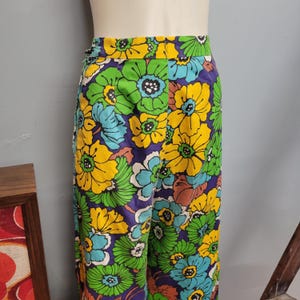 70s Flowy Flower Palazzo Pants: Vintage Psychedelic Boho Flare