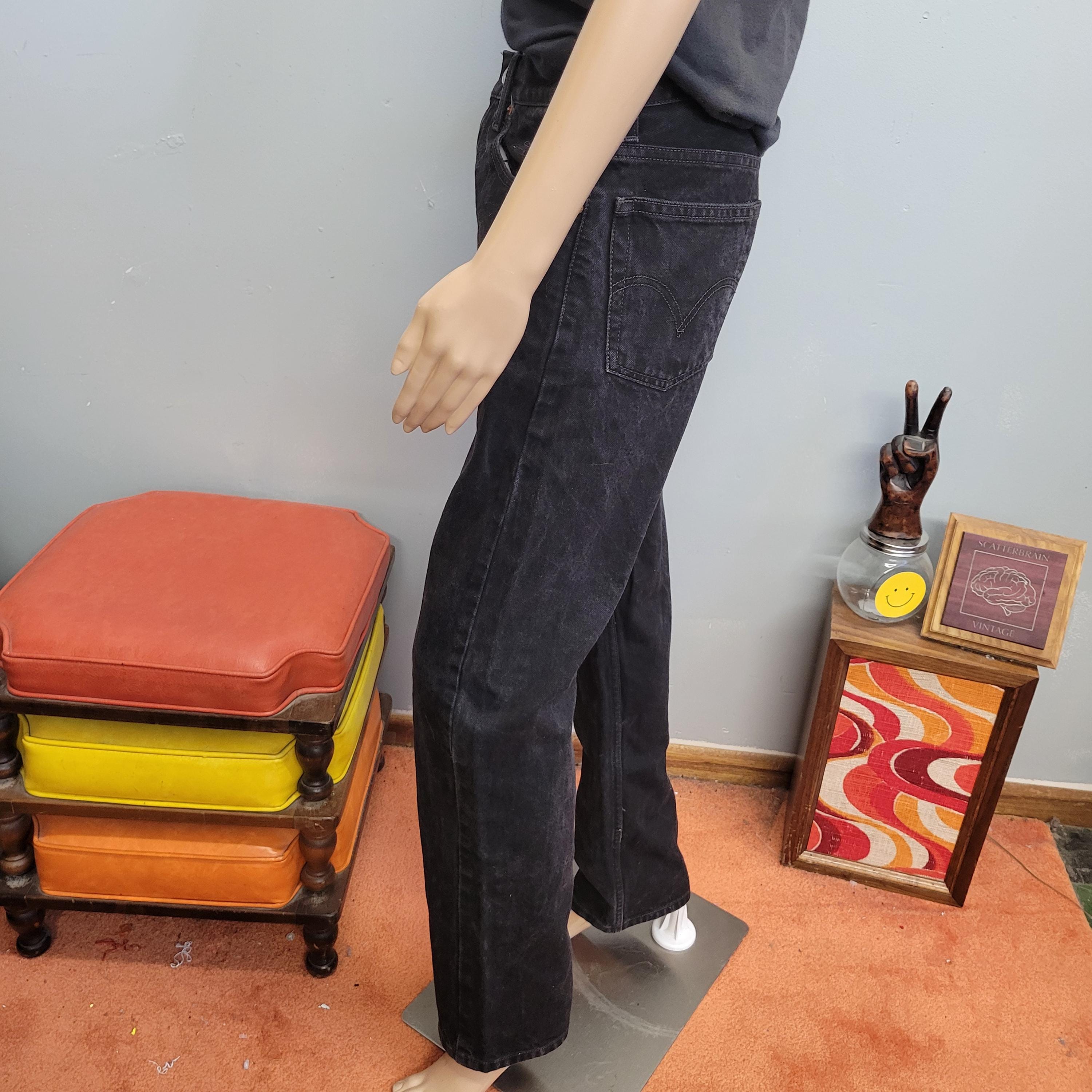 Vintage 90s Black Levi