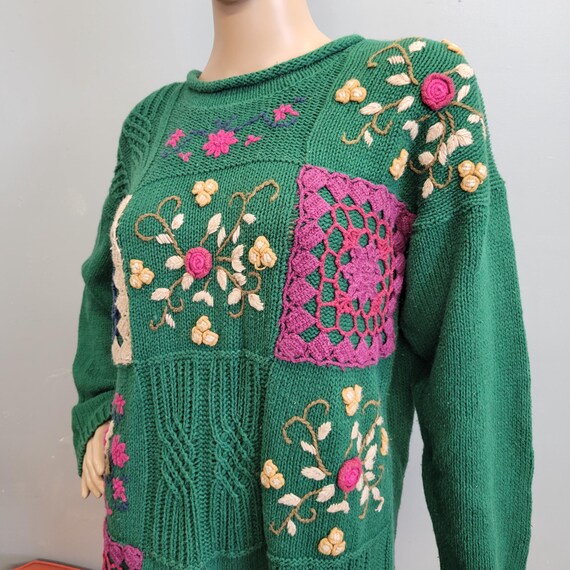 Vtg 80s EMBROIDERED PATCHWORK SWEATER // vintage … - image 5