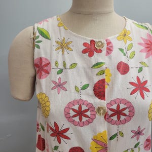 vtg 60s FLORAL TANK DRESS // vintage medium womens cute sleeveless mini dress retro flower power mod linen spring floral psychedelic midi