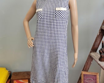 Sukienka midi w stylu vintage z lat 60. w pepitkę: Modna sukienka z kokardą i kołnierzykiem