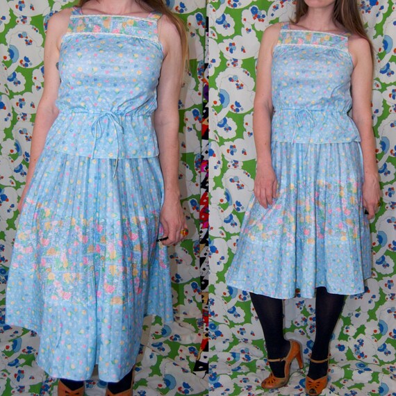 Vintage 1970's 2 PIECE Baby Blue FLORAL Tank Blous