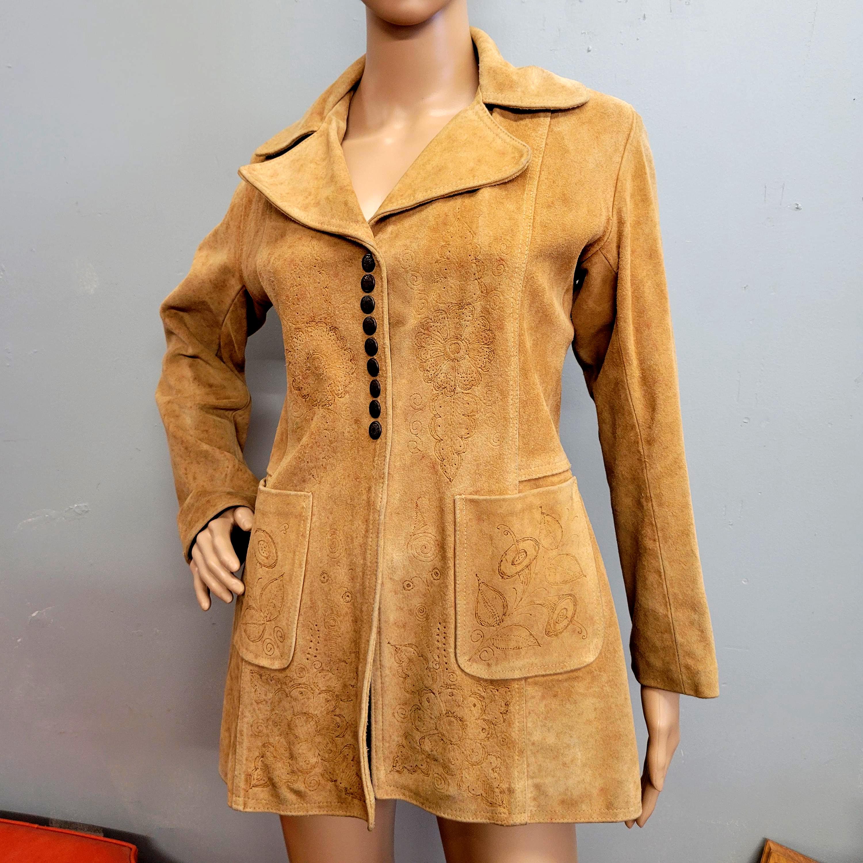 Vtg 70s Hand Tooled DETAILED ETCHING Suede Jacket: Embroidered
