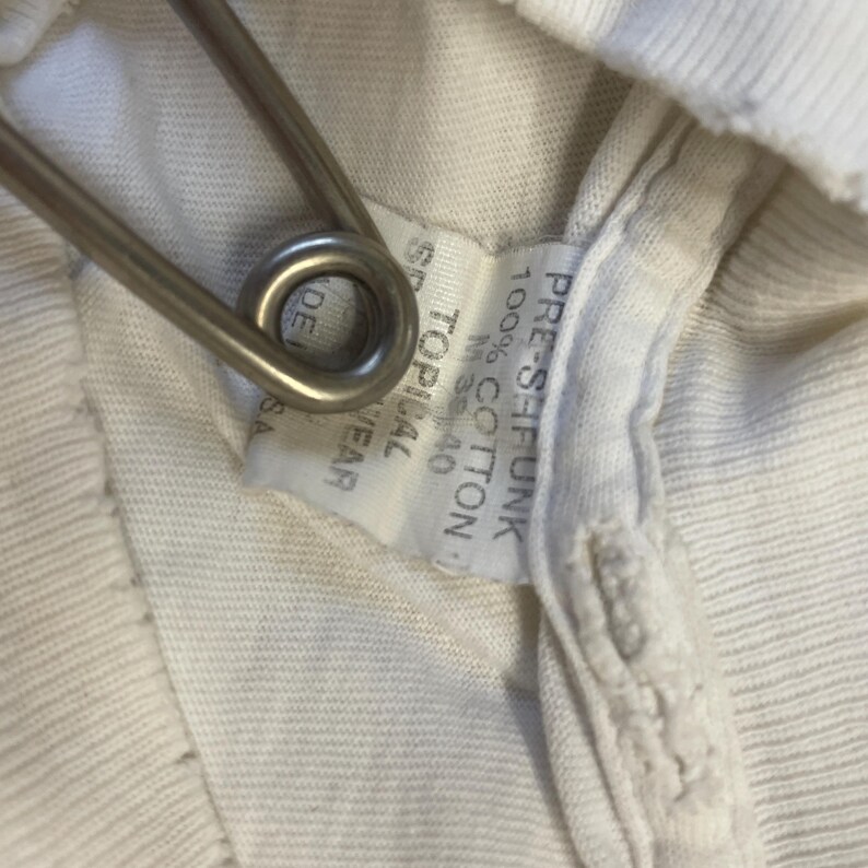 Vtg 80s CHICAGO DISTRESSED TEE // Vintage Messy Tshirt Stains Punk