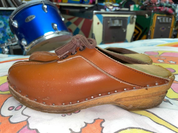 SALE! Vintage Batad Toffeln Wooden Clogs // Hippi… - image 4