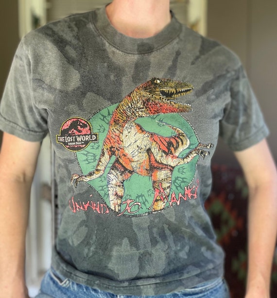 Vintage 90s Jurassic Park Shirt / T Rex Dinosaur Shirt / Youth Large /  Fitted Tee / 90s Movie Promo Shirt / Steven Spielberg