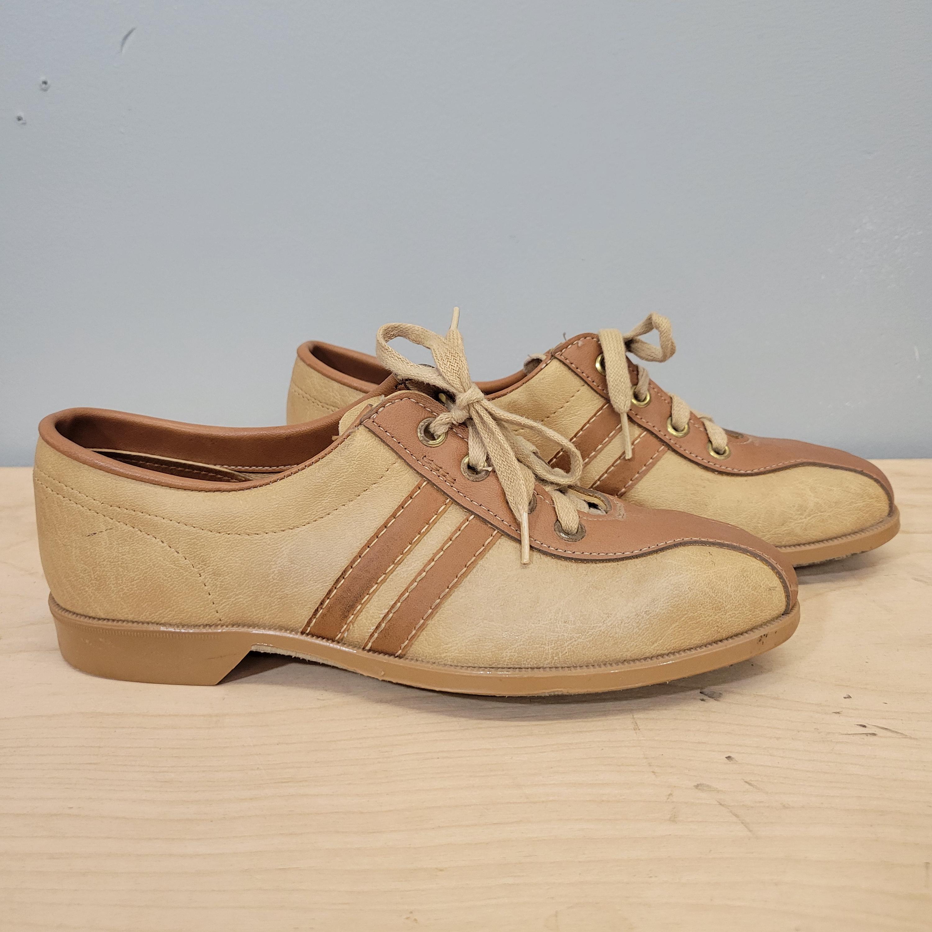 Hyde Bowling Shoes - Etsy Canada Hyde Bowling Shoes - Etsy Canada