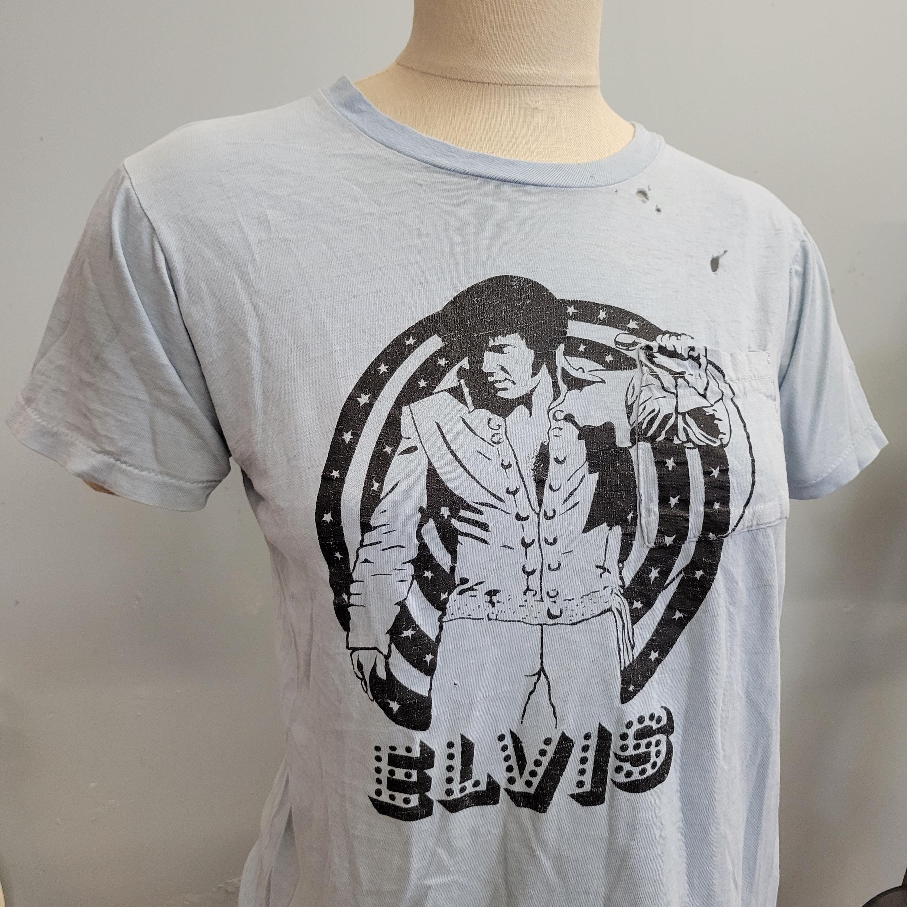 ️70’s【ELVIS PRESLEY】VINTAGE TEE Elvis Presley Vintage 70s Band t-shirt iron-on retro nos The King Lives On