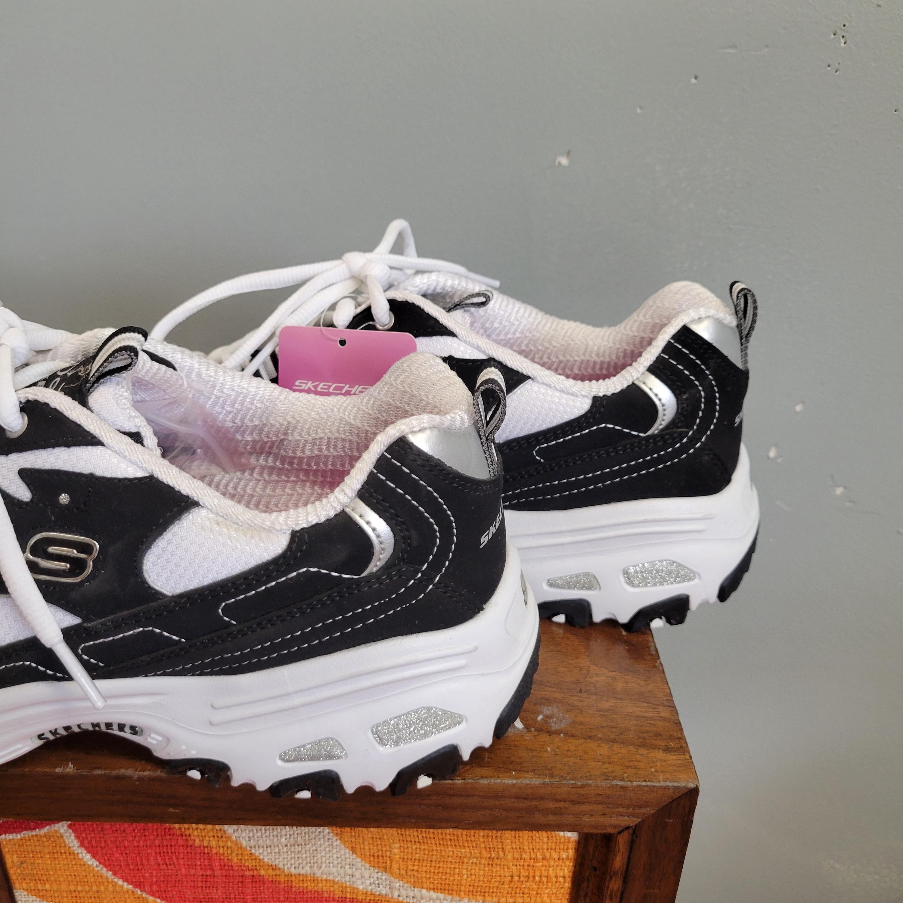 Vtg Y2K Skechers Platform Sneakers: Vintage Black & White Lace-up 