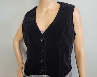 vtg 70s Black Velvet Vest, Tailored V-Neck Contour Fit Button Up Crop Top