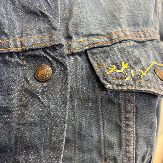 ヴィンテージ60年代リーバイス刺繍入りデニムジャケット：クロップド丈