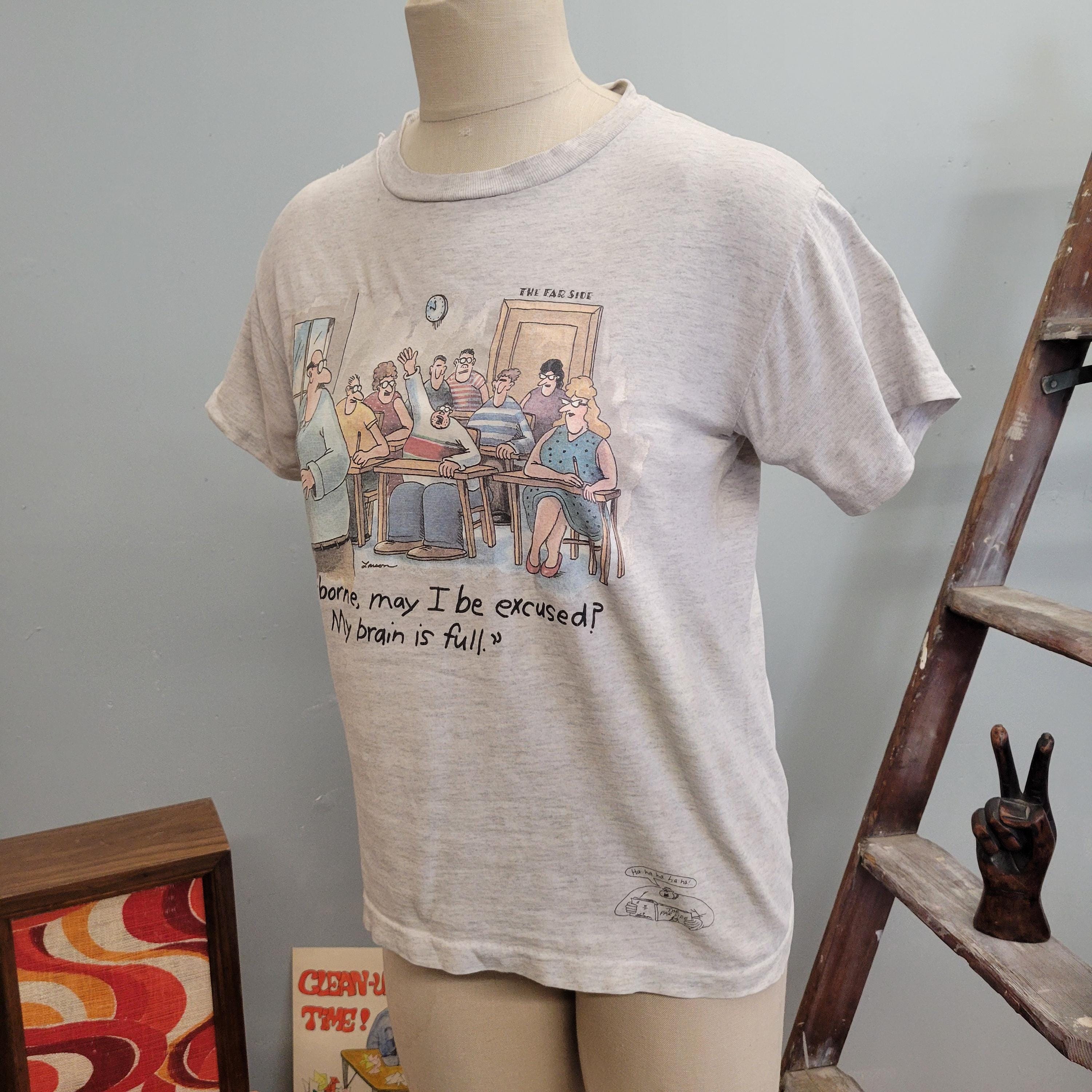 Vtg 80s FAR SIDE TSHIRT // Vintage Logotel Small Distressed