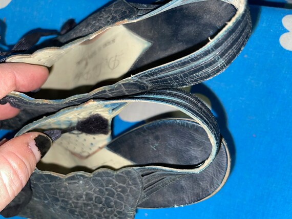 Vintage 40s Navy Blue Heels / De Liso Debs / 40s … - image 3