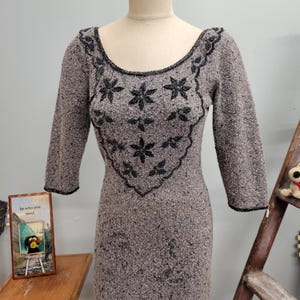 VESTIDO GENE SHELLY DE LOS AÑOS 50 // Vestido midi vintage de lana tejida con cuentas, talla 12, para mujer, con cuello redondo y flores, para noche elegante, para fiestas de primavera
