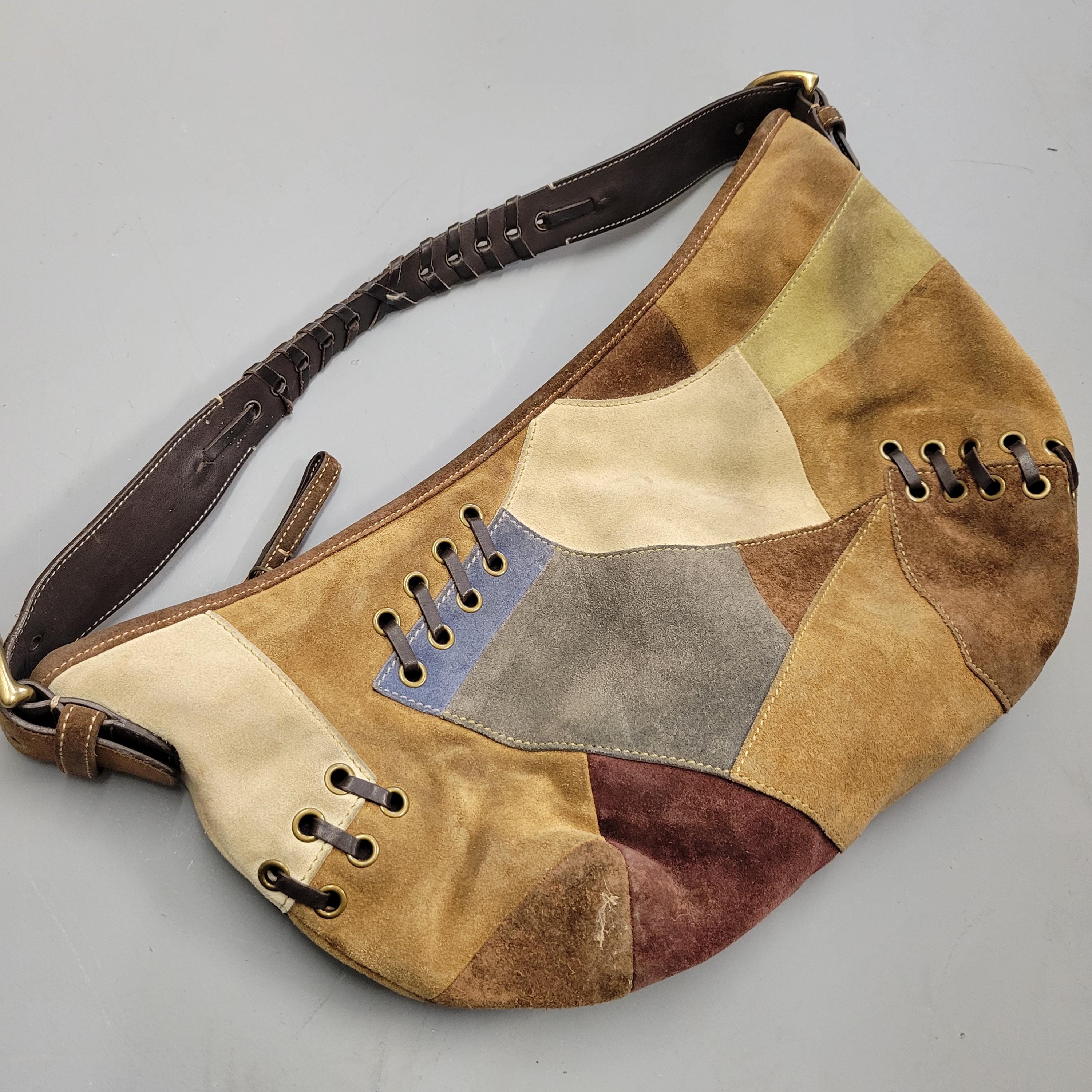 vintage coach old Suede soho アクセサリーポーチ vintage coach old soho Suede アクセサリーポーチ - メルカリ