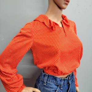 vtg 70er Jahre POLKA DOT BLUSE, retro Rockabilly Frühlings Top