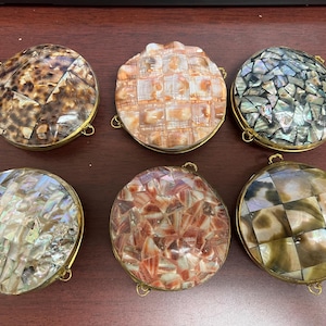 6 Pieces Assorted Shell Inlay Coin Trinket Purse Red Abalone Mother of Pearl