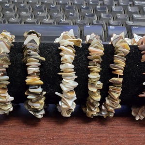 6 Pcs Brown Handmade Puka Chip Coco Shell Stretch Bracelet 7"