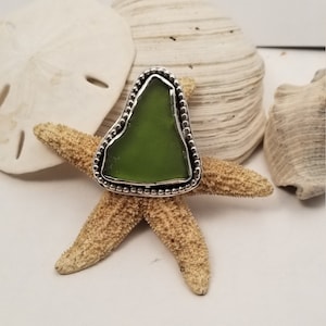 Sea Beach Glass Emerald Green Ring, Genuine Sea Beach Ocean Tumbled Ring, Statement Ring-Galveston, Texas Beach, Gulf of Mexico Size 7 1/2