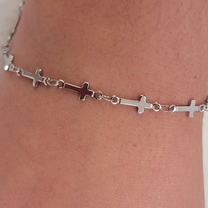Stainless Silver Cross Link Chain Bracelet Jewelry, Minimal Dainty, Baptism CCD Confirmation Religious, Non-tarnish Waterproof, Daily Wear