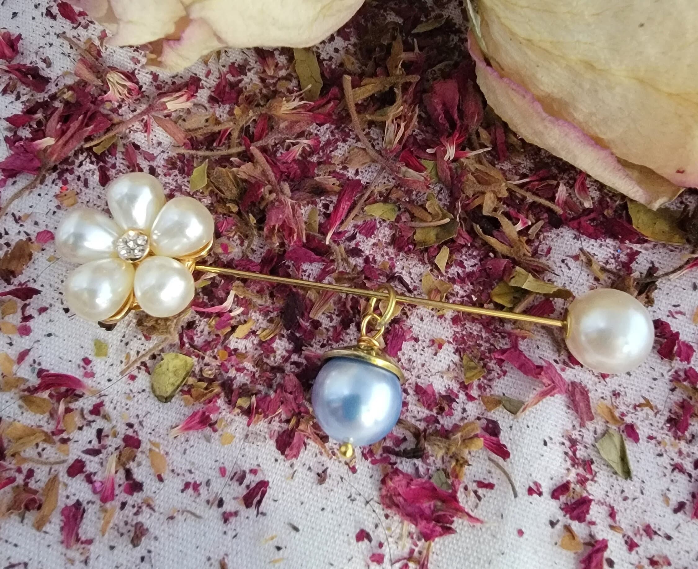 2 Corsage Pins Bouquet Pins White Pearl Pear Head 144 PCS High
