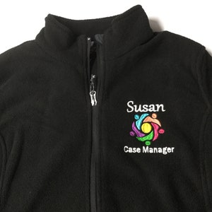Chaqueta personalizada para trabajador social, regalo de graduación de maestría en trabajo social a medida, chaqueta polar bordada para licenciatura en trabajo social y trabajo social clínico, regalo para estudiantes de trabajo social imagen 15