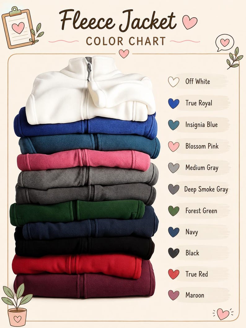 Puede incluir: Una pila de chaquetas de forro polar en varios colores, incluyendo blanco roto, azul real, azul insignia, rosa flor, gris medio, gris humo oscuro, verde bosque, azul marino, negro, rojo verdadero y granate, con una carta de colores.