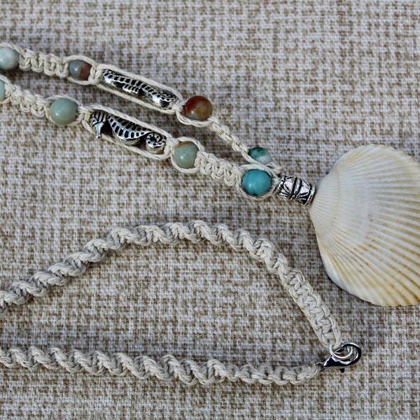 Seashell and seahorse necklace with natural hemp, silver-plated sea life charms, natural seashell