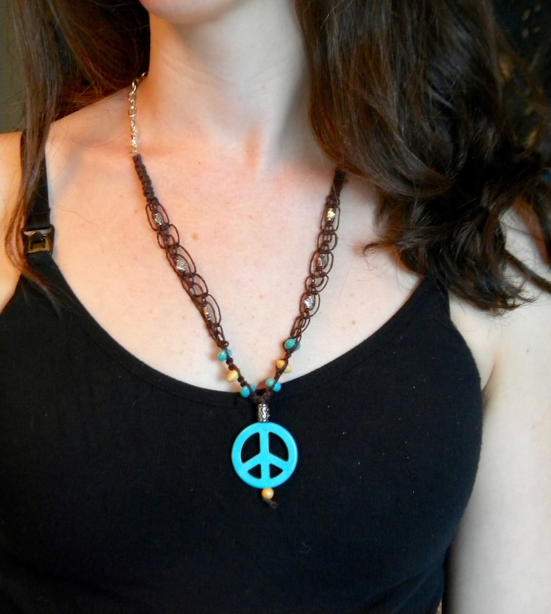 dark brown hemp and turquoise with adjustable length Macrame necklace with peace sign