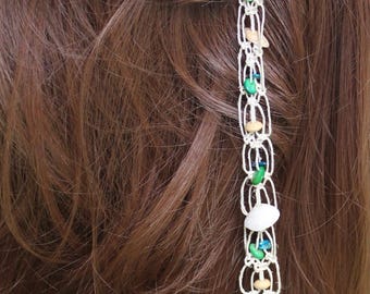 Clip-in hair extension with hemp, natural seashells, shell and wood beads