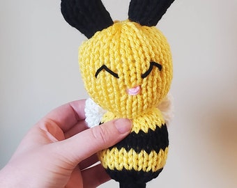 Bumble Bee Knitted Toy, Stuffed Animal, Plush Ball, Handmade Knitting ...