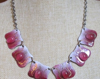 Vintage Poured Glass Enamel Necklace, Fuchsia Pink Glass Enamel Necklace