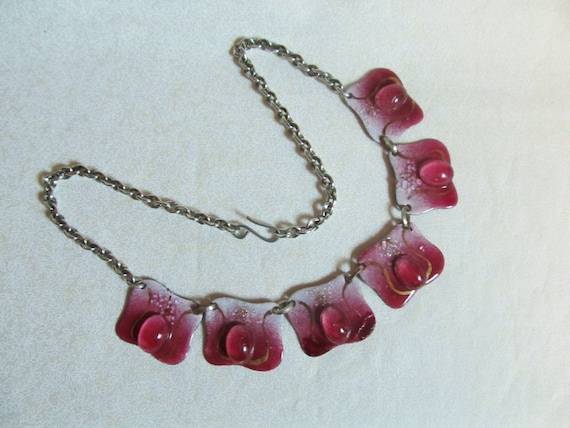 Vintage Poured Glass Enamel Necklace, Fuchsia Pin… - image 1