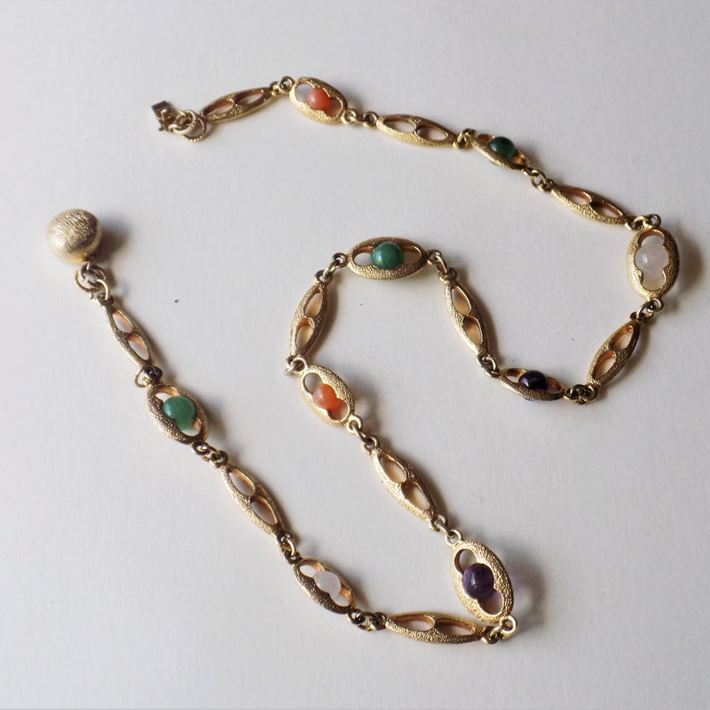 Vintage Open Bezel Set Polished Stone Gold Choker Necklace