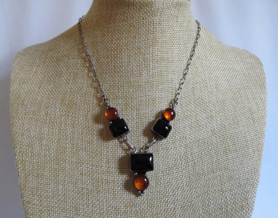 Dramatic Navajo Amber Sterling Silver Necklace Native American Dramatic Navajo Amber Sterling Silver Necklace Native American