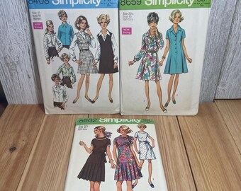 Vintage Ephemera Simplicity Plus Size 3 Pattern Bundle 8408 8659 8602 and Original Shipping Envelope Sizes 22.5/42 UNCUT FF