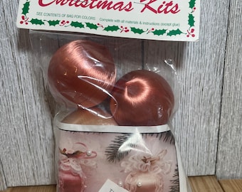 Vintage Decorate Your Own Christmas Ornaments Kits Banquette Bobbles (U Pic)